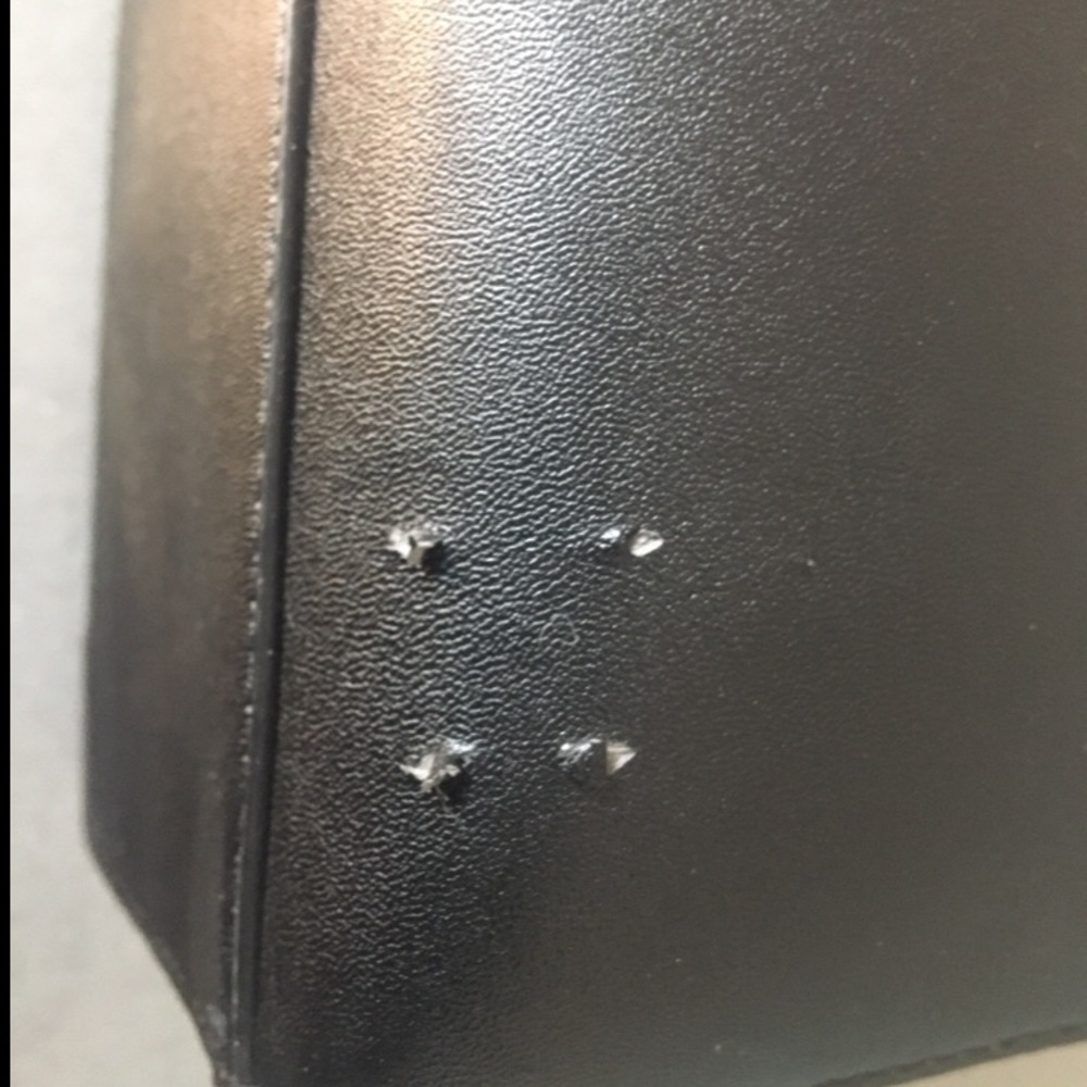 GUESS handbag 💄 - Picture 10 of 10